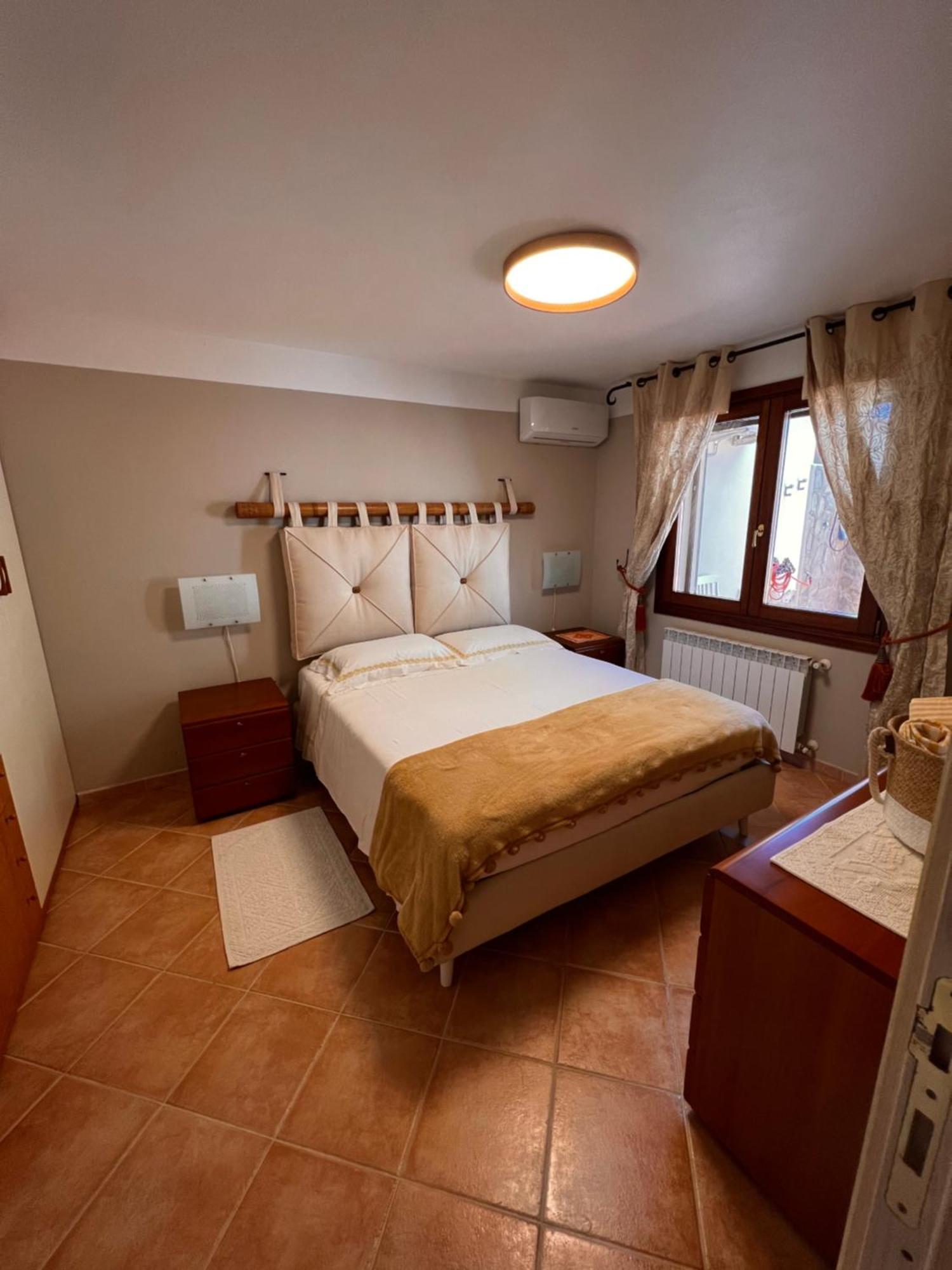 Villa Patrizia Стинтино Экстерьер фото